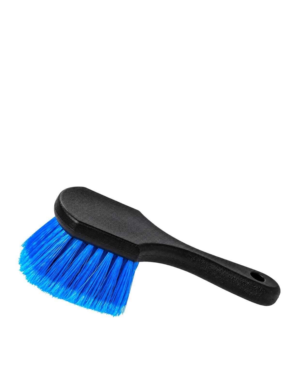 BROSSE JANTES & PNEUS